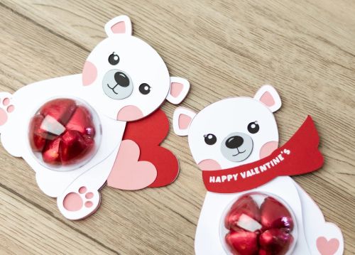 POLAR Bear VALENTINE'S day candy holder, ornament gift SVG - BanettaDesigns - SVG designs, seamless digital paper, clipart